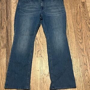 Old Navy Women's Boot Cut Jeans in Medium Blue Wash